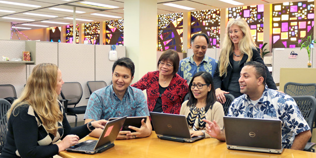 Employees-on-Computers